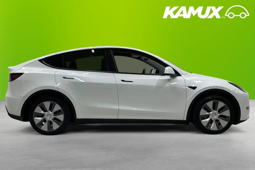 Bild 2 av Tesla Model Y Long Range AWD 514 hk GRILL PÅ KÖPET!