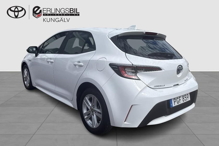 Bild 3 av Toyota Corolla Hybrid 1,8 5D Active Motorvärmare