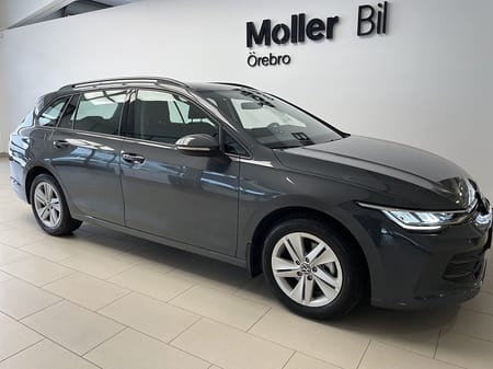 Volkswagen Golf Sportscombi LIFE 1.5 eTSI 150HK DSG|Värmare|Drag