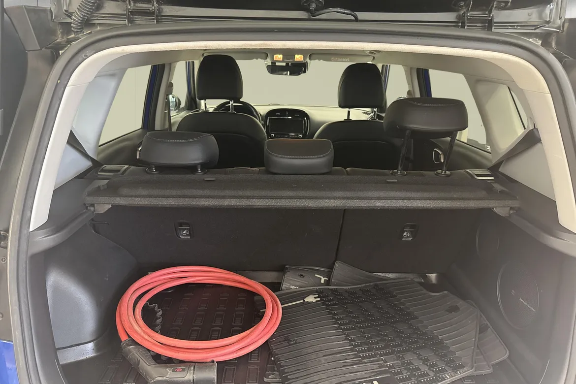picture of a car