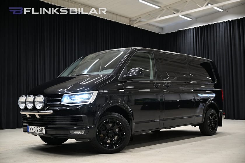 Bild 1 av Volkswagen Transporter Kombi 4Motion DSG 199HK Kombi|Dubbelhytt|EnÄgare|Moms|SeUtr!!