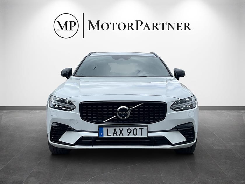 Bild 2 av Volvo V90 Recharge T6 AWD R-Design H/K Panorama 360 Kamera Drag