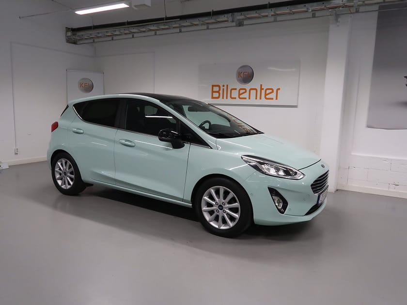 Bild 4 av Ford Fiesta 5-d 1.0 Titanium V-Däck ingår Navi-Kamera-CarPlay-Adapt