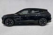 Thumnail bilde 1 av BMW iX xDrive50