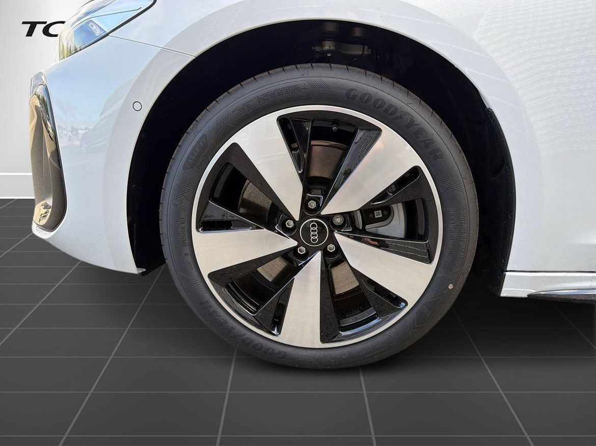 Audi Audi A5 Sedan e-hybrid quattro — bild 7
