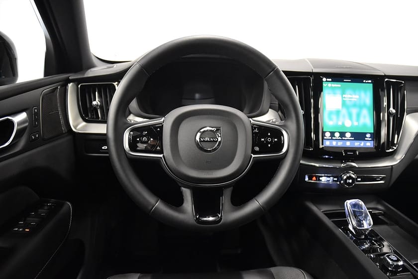 Bild 2 av Volvo XC60 T8 Plug-In AWD Ultra Black Edition Drag H/K HUD Pano