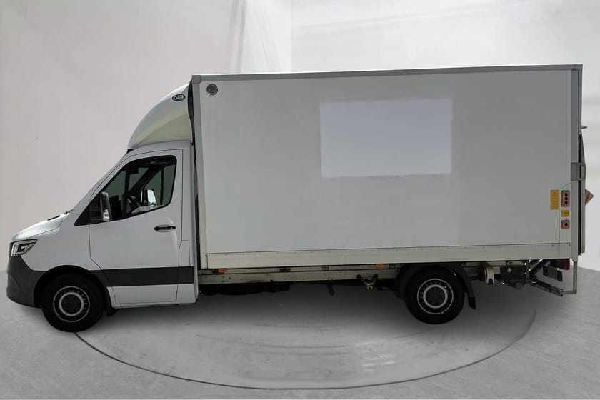 Bild 2 av Mercedes-Benz Sprinter 316 CDI Chassi Volymskåp RWD 163hk Bakgavellyft