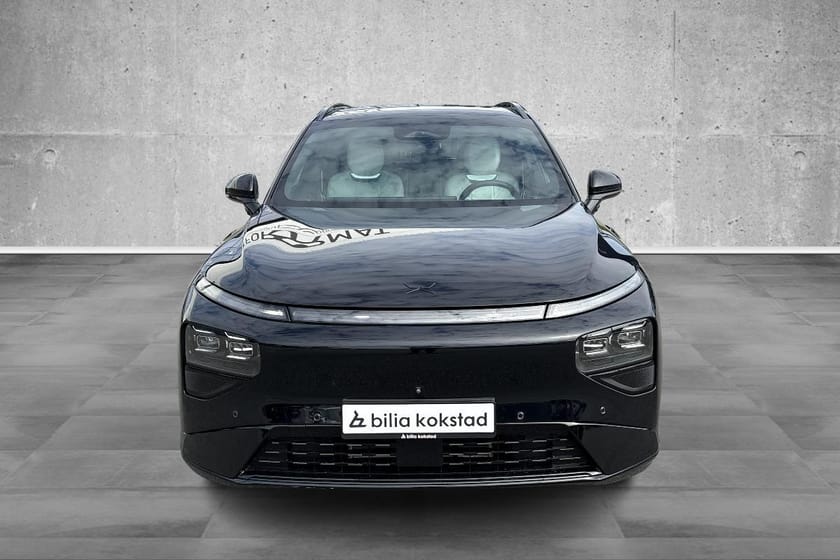 Bilde 5 av XPENG G9 Performance AWD/Performance/Black Edition/Krok/Luftfjæring/S+V