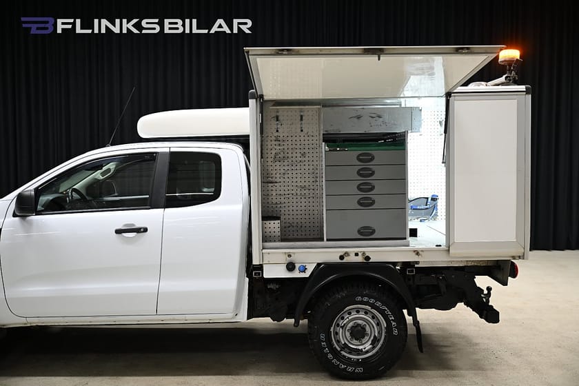 Bild 4 av Ford Ranger SuperCab 160HK Servicebil|Kåpa|Inredd|Drag|Värmare|EnÄgare|Moms
