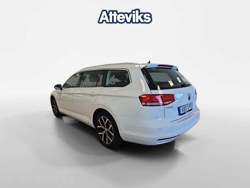 Bild 5 av Volkswagen Passat Sportscombi 2.0 TDI 150hk *Business paket/Drag/Kamera**