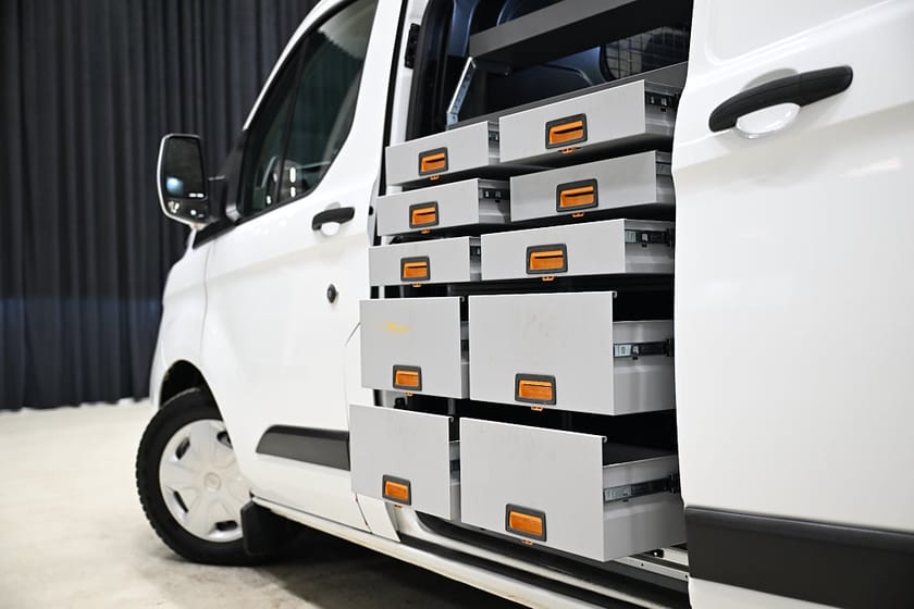 Bild 2 av Ford Transit Custom 300 130HK L2|Automat|Servicebil|Dubbeldörr|Inredning
