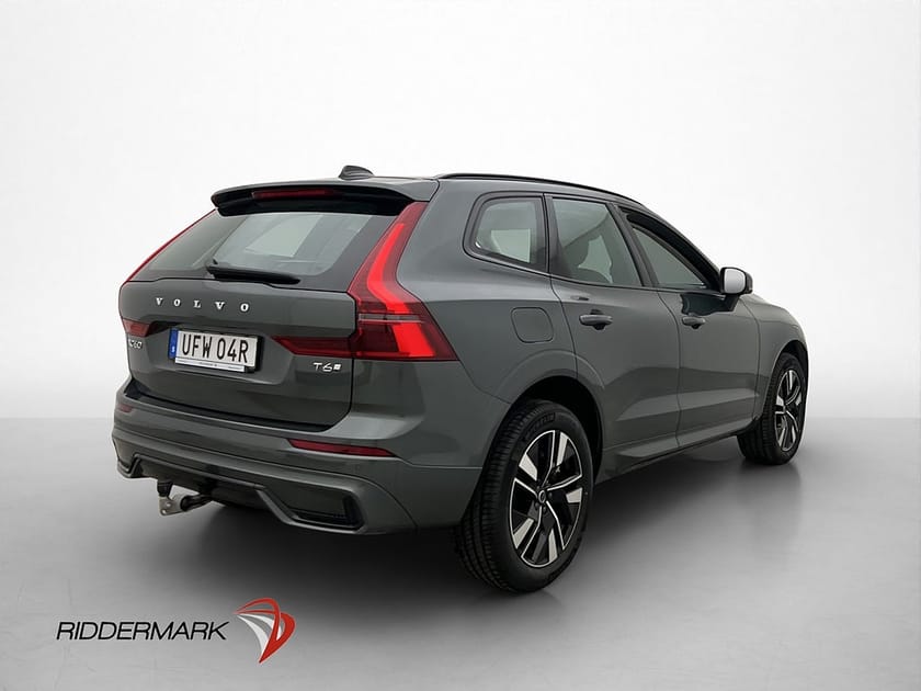 Bild 5 av Volvo XC60 Recharge T6 AWD Plus Dark Skinn Drag Kamera Värm