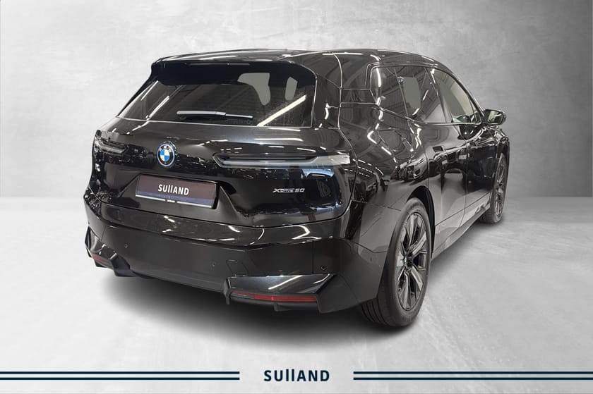 Bilde 4 av BMW iX xDrive50 /Fully Charged/Soltak/Krok/Harman/Sportspakke