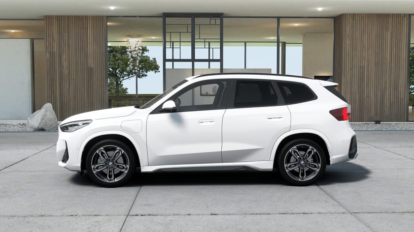 Bild 4 av BMW X1 xDrive25e M Sport Active Ed Drag DA