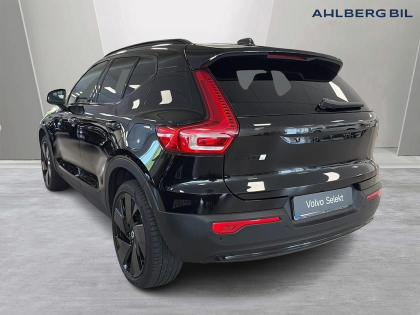 Bild 3 av Volvo EX40 Twin Motor Performance UltraBlackSE🟤 Dragkrok Halvutomatisk, 360 Kamera, Google Maps, Apple Carplay