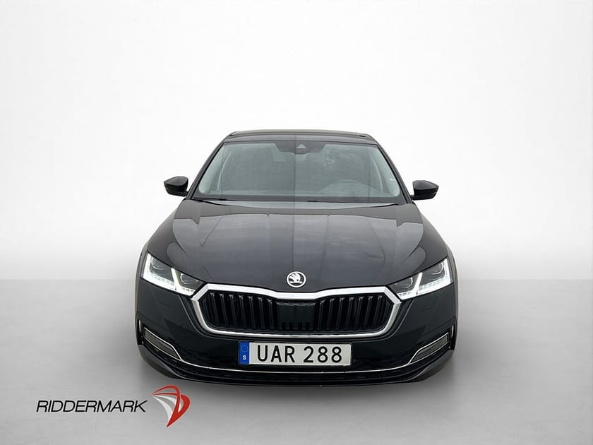 Bild 2 av Škoda Octavia iV Skoda DSG 204hk Style Värmare Kamera Carplay