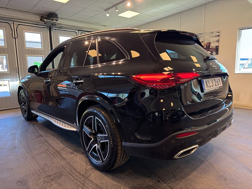 Bild 3 av Mercedes-Benz GLC 220 d 4MATIC AMG Drag Gps Luftfjädring Burmester SE UTR