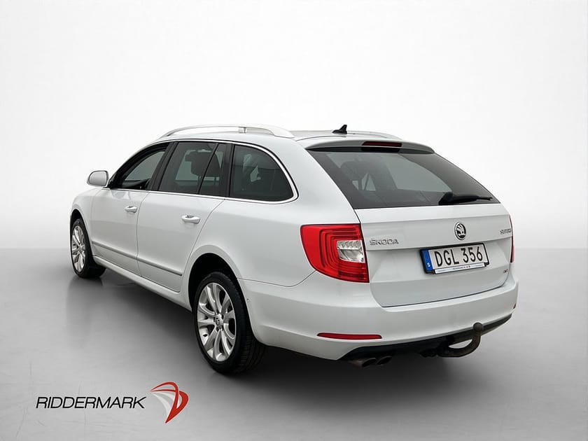 Bild 5 av Škoda Superb Kombi Skoda 2.0 TDI Elegance Drag Navi Sensorer 0,57l/mil