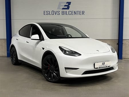 Tesla Model Y Performance 534 HK AWD / Panorama / Navi /
