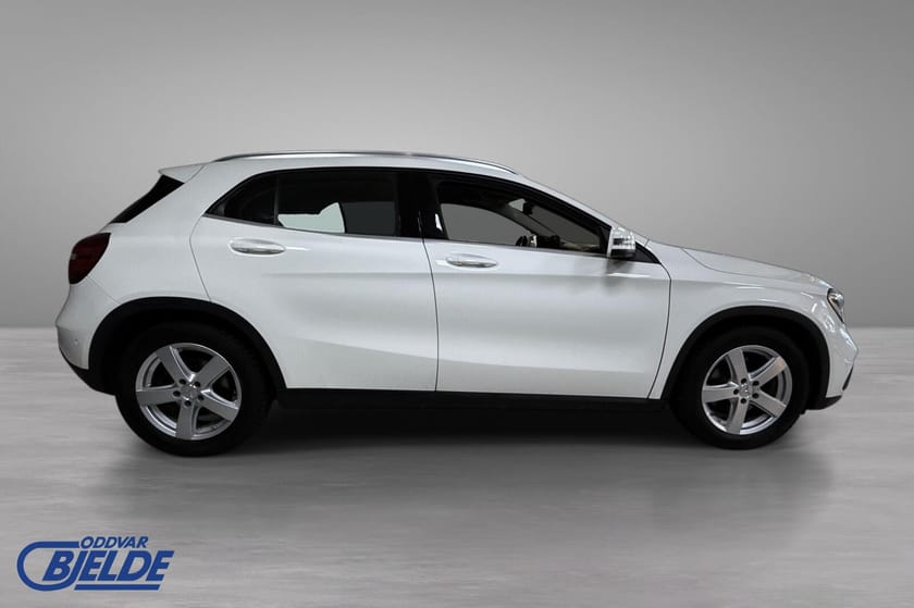 Bilde 4 av Mercedes-Benz GLA 220 4MATIC aut