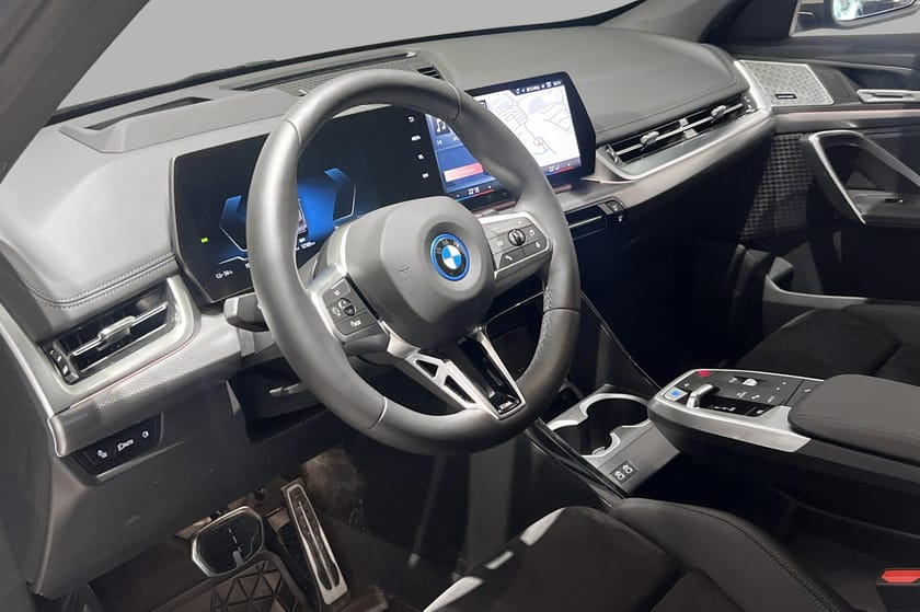 Bilde 5 av BMW iX1 xDrive30 Fully Charged,M-Sport,Pano,H/K,h-feste