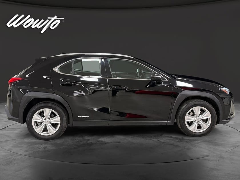 Bild 3 av Lexus UX 250h E-Four