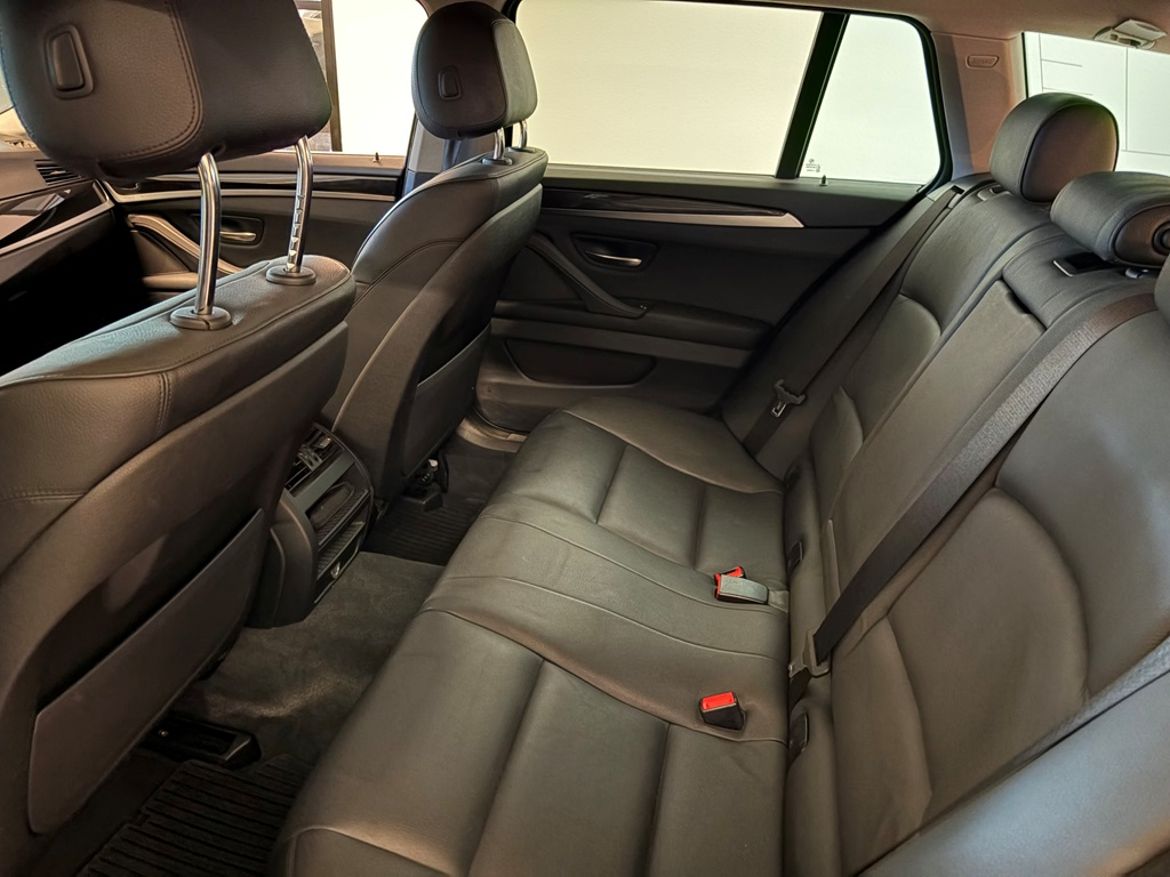 BMW BMW 520d xDrive Touring — bild 17