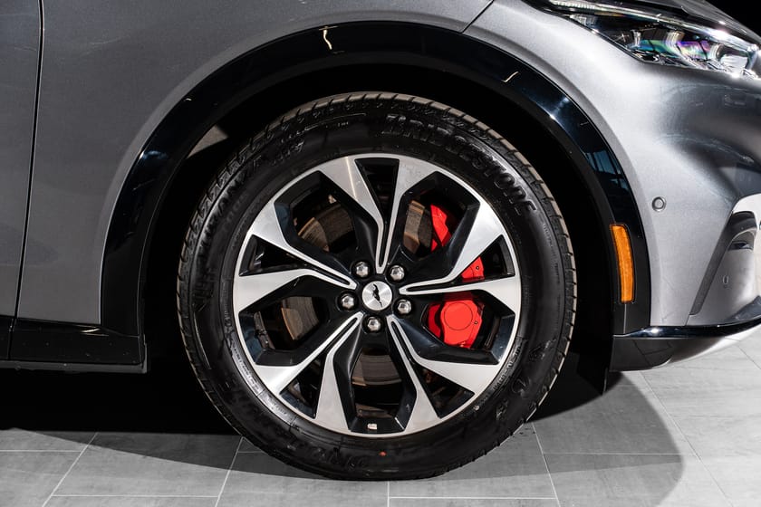 Bilde 5 av Ford Mustang Mach-E Long Range AWD 550km Norsk Forvarme App B&O Acc Pano++