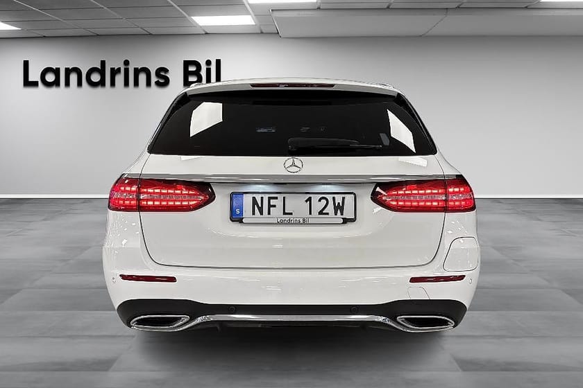 Bild 5 av Mercedes-Benz E 300 T de 4MATIC AMG Drag Backkamera Navi Värmare
