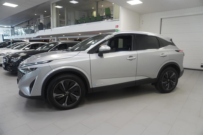Bild 2 av Nissan Qashqai e-POWER Tekna Black 190 hk Aut