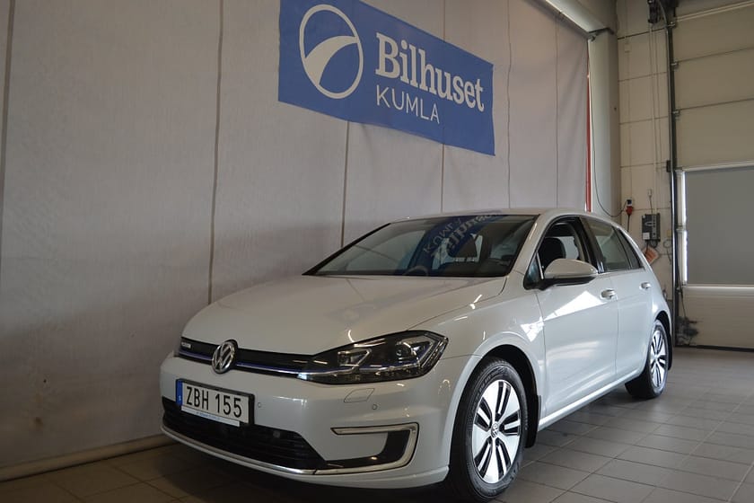 Bild 1 av Volkswagen e-Golf Värmepump Vinterhjul Navi 136hk