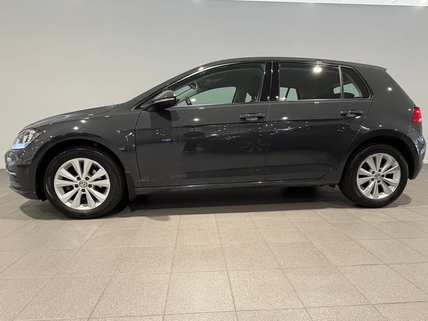 Bild 5 av Volkswagen Golf – Base / Farthållare / Manuell växellåda /