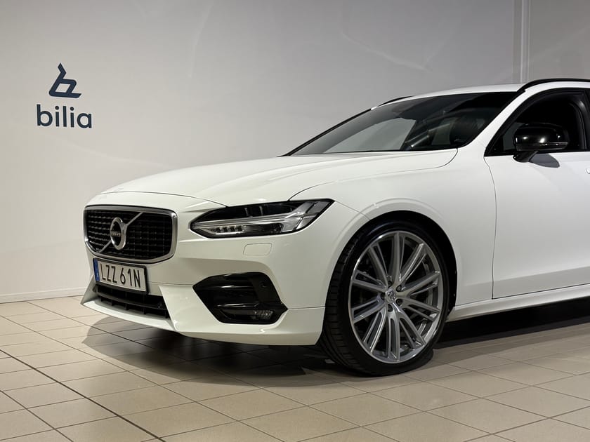 Bild 2 av Volvo V90 D4 R-Design | 21 tum | Pano | Drag