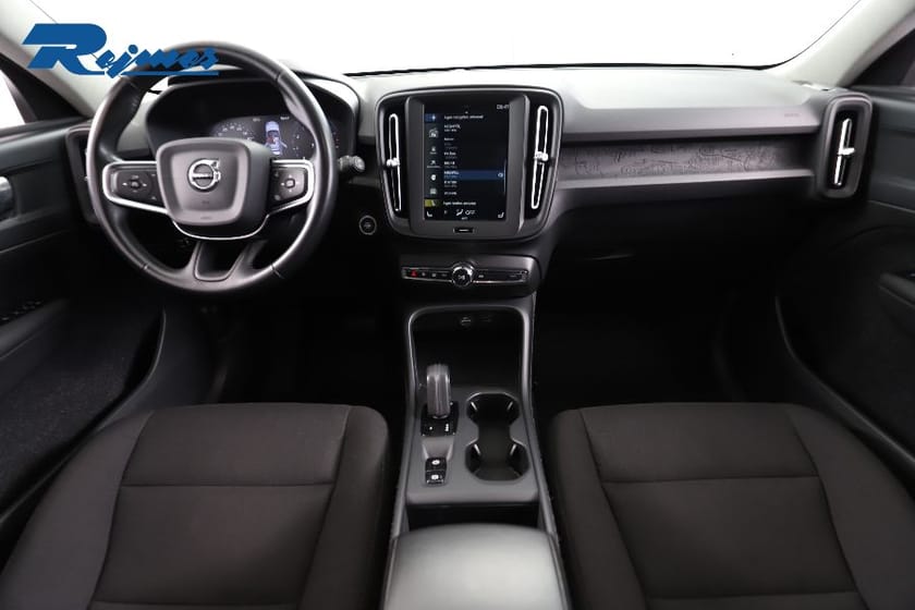 Bild 2 av Volvo XC40 T2 FWD Momentum Core