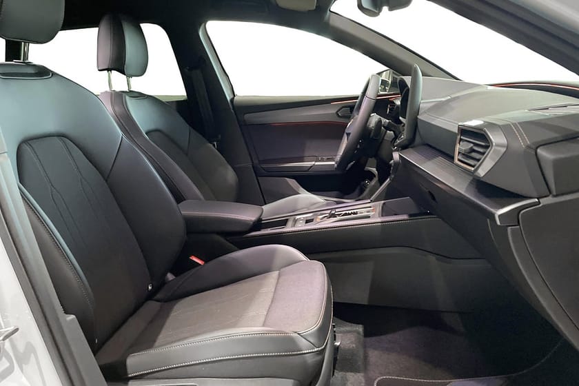 Bild 4 av CUPRA Leon Sportstourer SP eTSI 150hk DSG | Privatleasingkampanj - 0kr insats