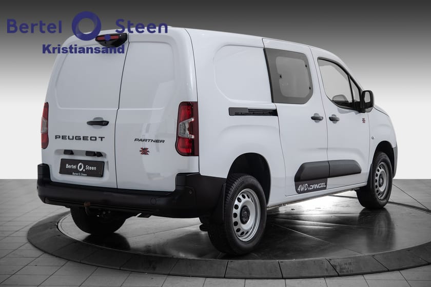 Bilde 5 av Peugeot Partner 4x4 L2 | Hengerfeste | Webasto | Keyless