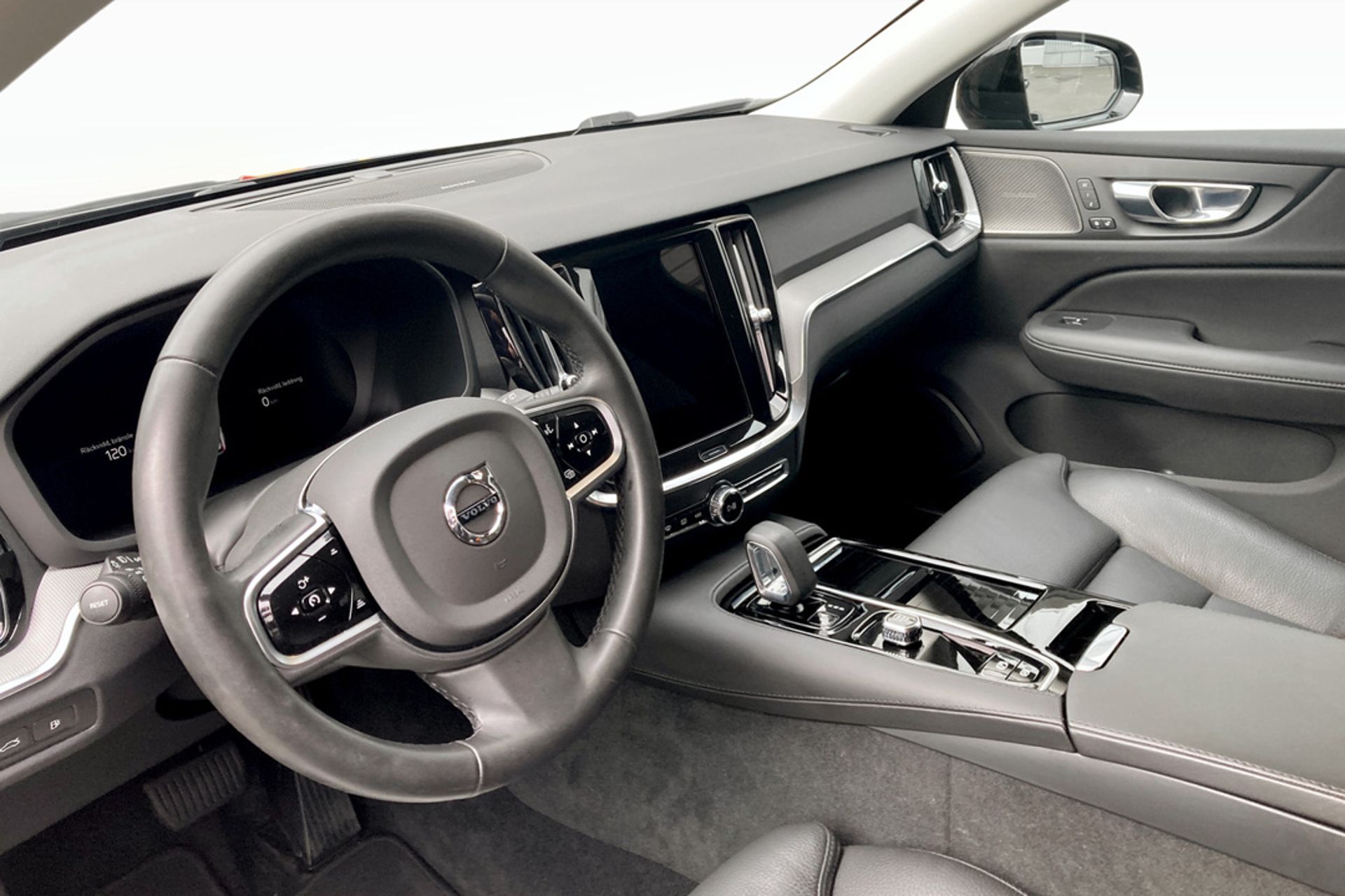 Volvo V60 Recharge T6 AWD 2025, bild 5/9