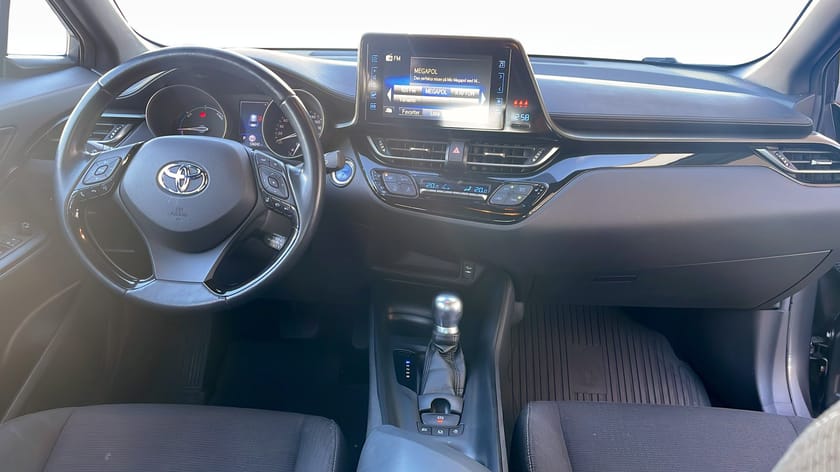 Bild 4 av Toyota C-HR Hybrid