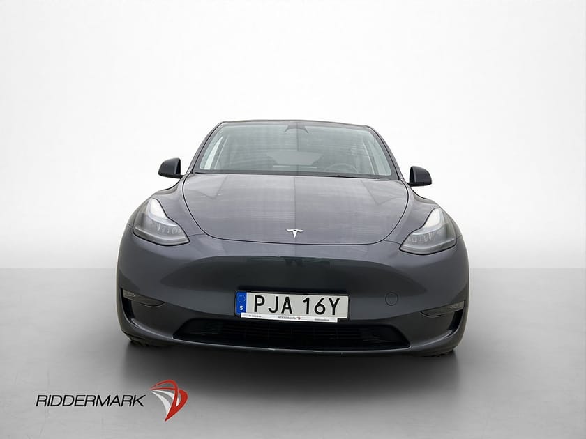Bild 3 av Tesla Model Y Long Range AWD Dragkrok Svensksåld