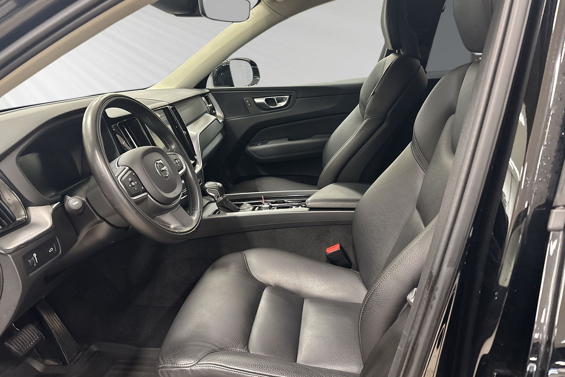 Volvo XC60 2020, bild 7/10