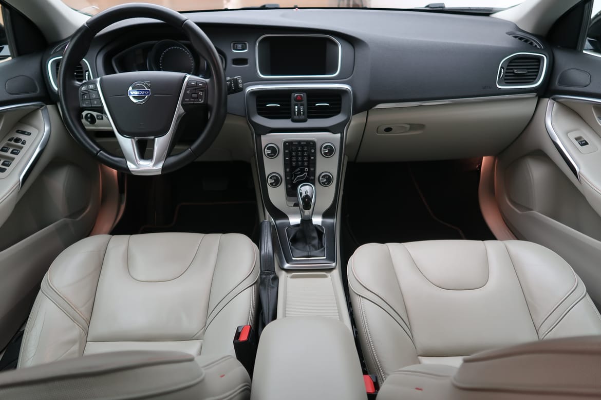 Volvo V40 2016 - miniatyr 6