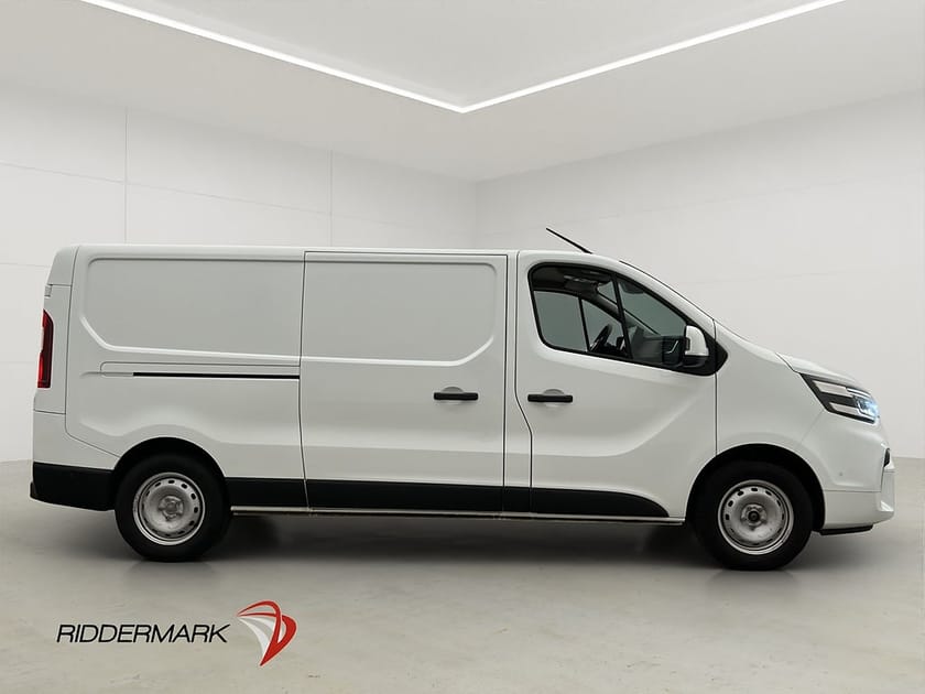 Bild 2 av Nissan Primastar L2 Drag B-Kamera V-Inredd CARPLAY Moms