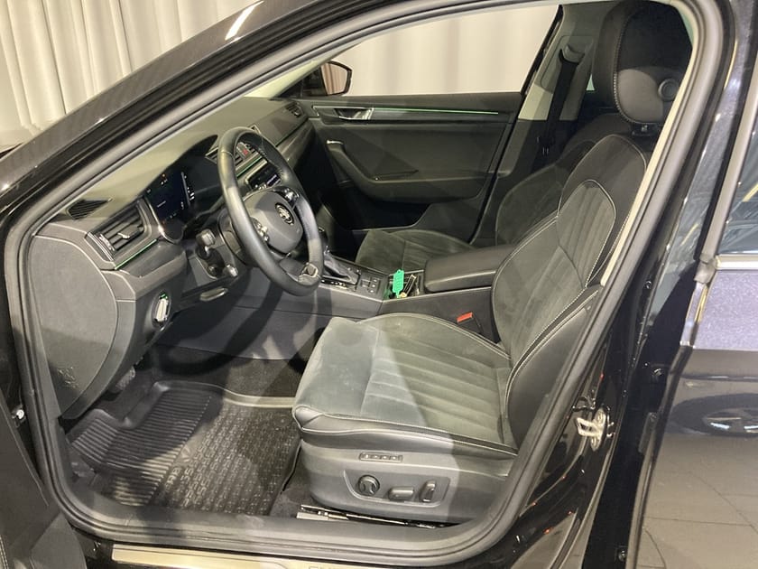 Bild 5 av Škoda Superb iV Kombi STYLE 1,4 TSI 218 HK 6 VXL D