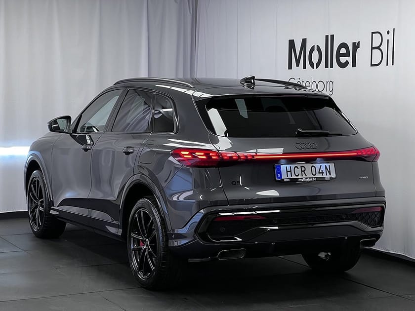 Bild 5 av Audi Q5 e-hybrid quattro Sportback SUV Hybrid 270kw Drag/Värmare/Svart Opt/20