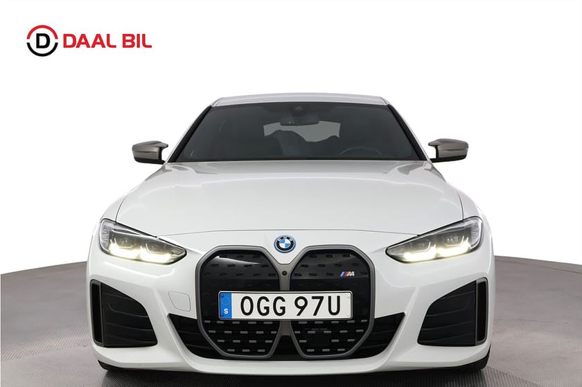 Bild 2 av BMW i4 M50 xDrive Gran Coupé COUPÈ 544HK M-SPORT HI-FI DRAG P-VÄRM