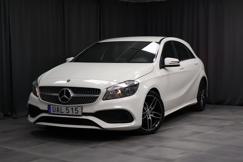Bild 1 av Mercedes-Benz A 180 AMG Style Line låga mil 1 ägare