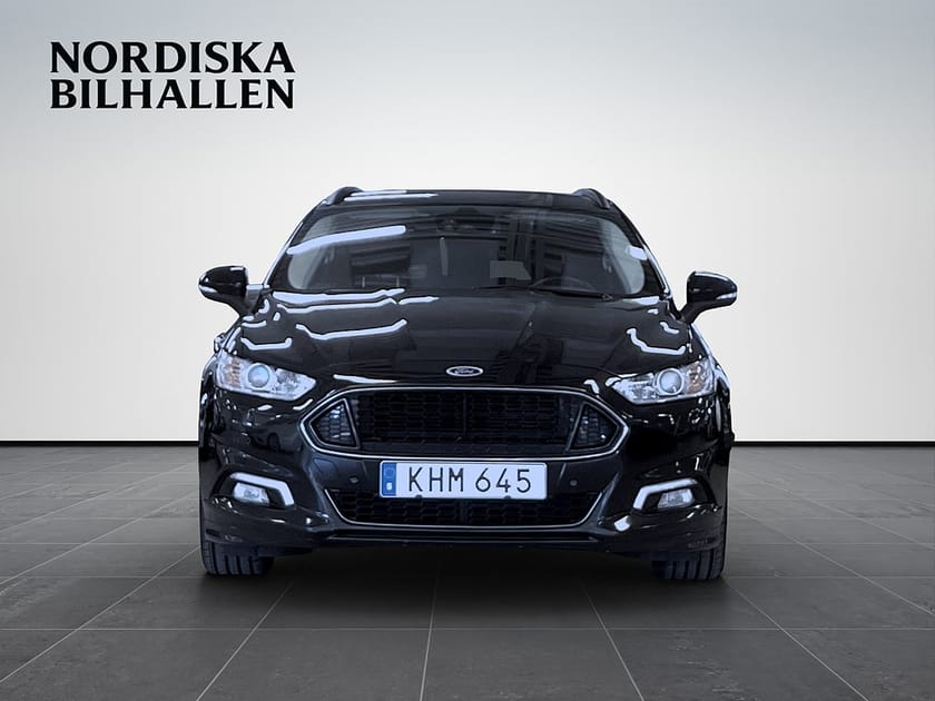 Bild 2 av Ford Mondeo Kombi 1.5 EcoBoost SelectShift ST-Line Drag Apple Car