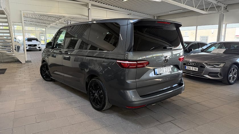 Bild 5 av Volkswagen Multivan eHybrid 4M 4MOTION, 245hk DSG Lång Drag Navi 360° kamera