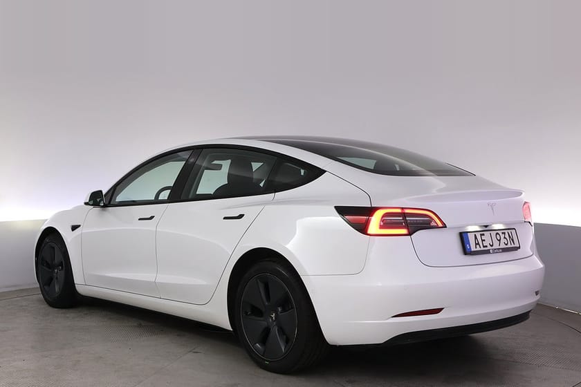 Bild 4 av Tesla Model 3 Standard Range Plus Autopilot Panorama