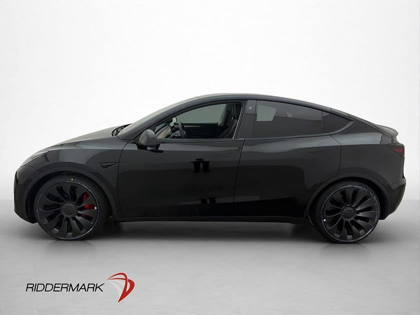 Bild 4 av Tesla Model Y Performance AWD Pano Kamera Skinn AP